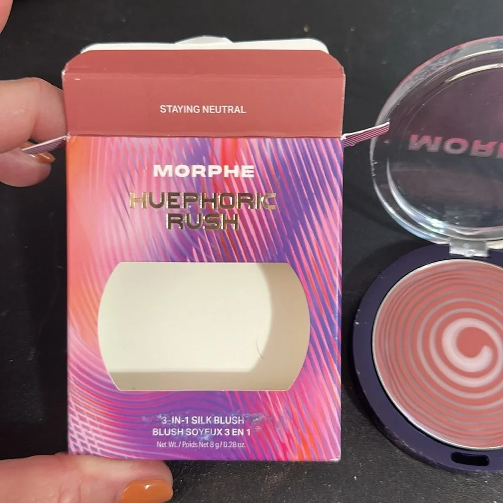 Morphe huephoric rush 3 in 1 silk blush